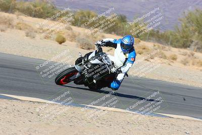 media/Jan-08-2022-SoCal Trackdays (Sat) [[1ec2777125]]/Turn 6 Inside (1pm)/